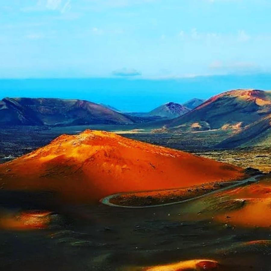 Buda تيناجون المظهر الخارجي الصورة